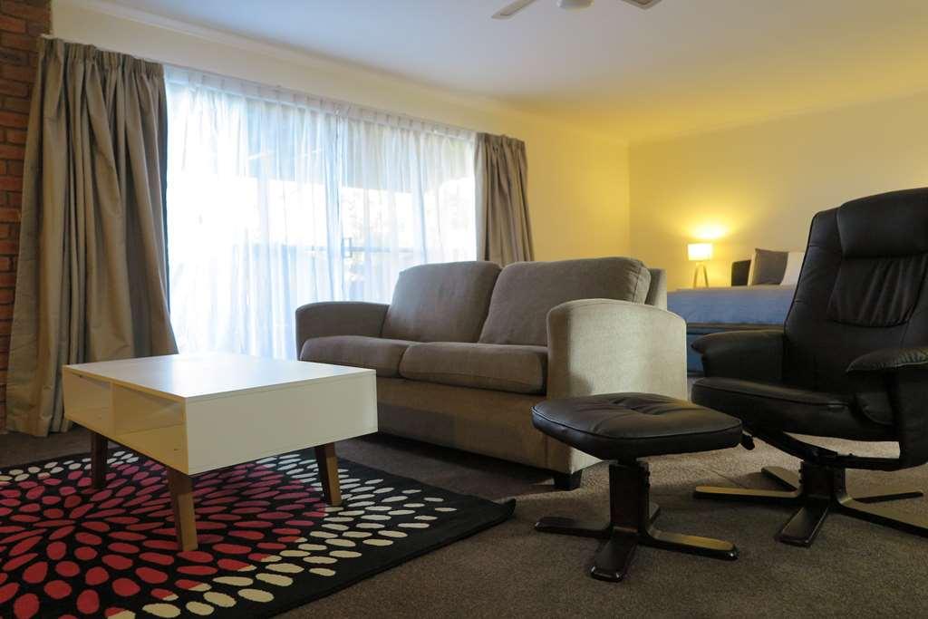 Summerhill Motor Inn (Adults Only) Merimbula Restaurant photo